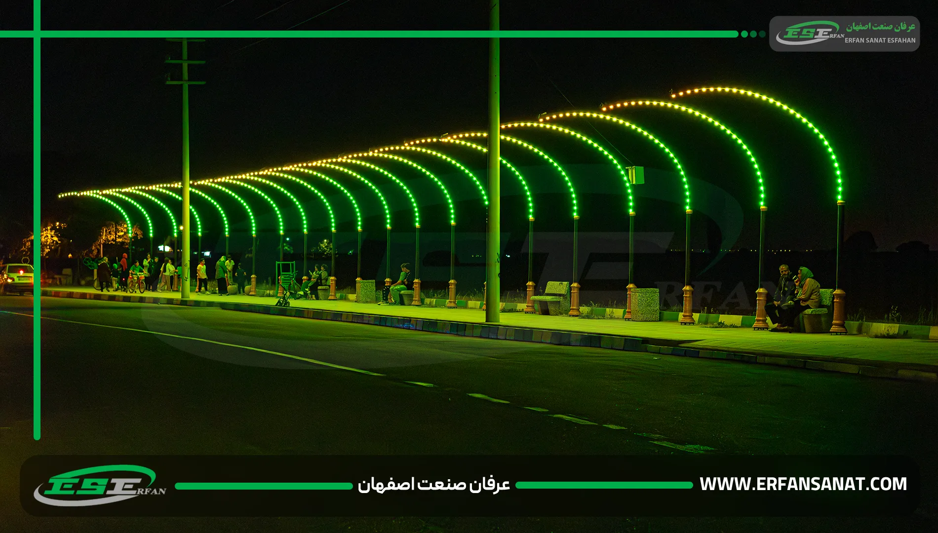 منظر ليلي لنفق النصف القوسي في محافظة ألبرز مع إضاءة فول كلر ديناميكية