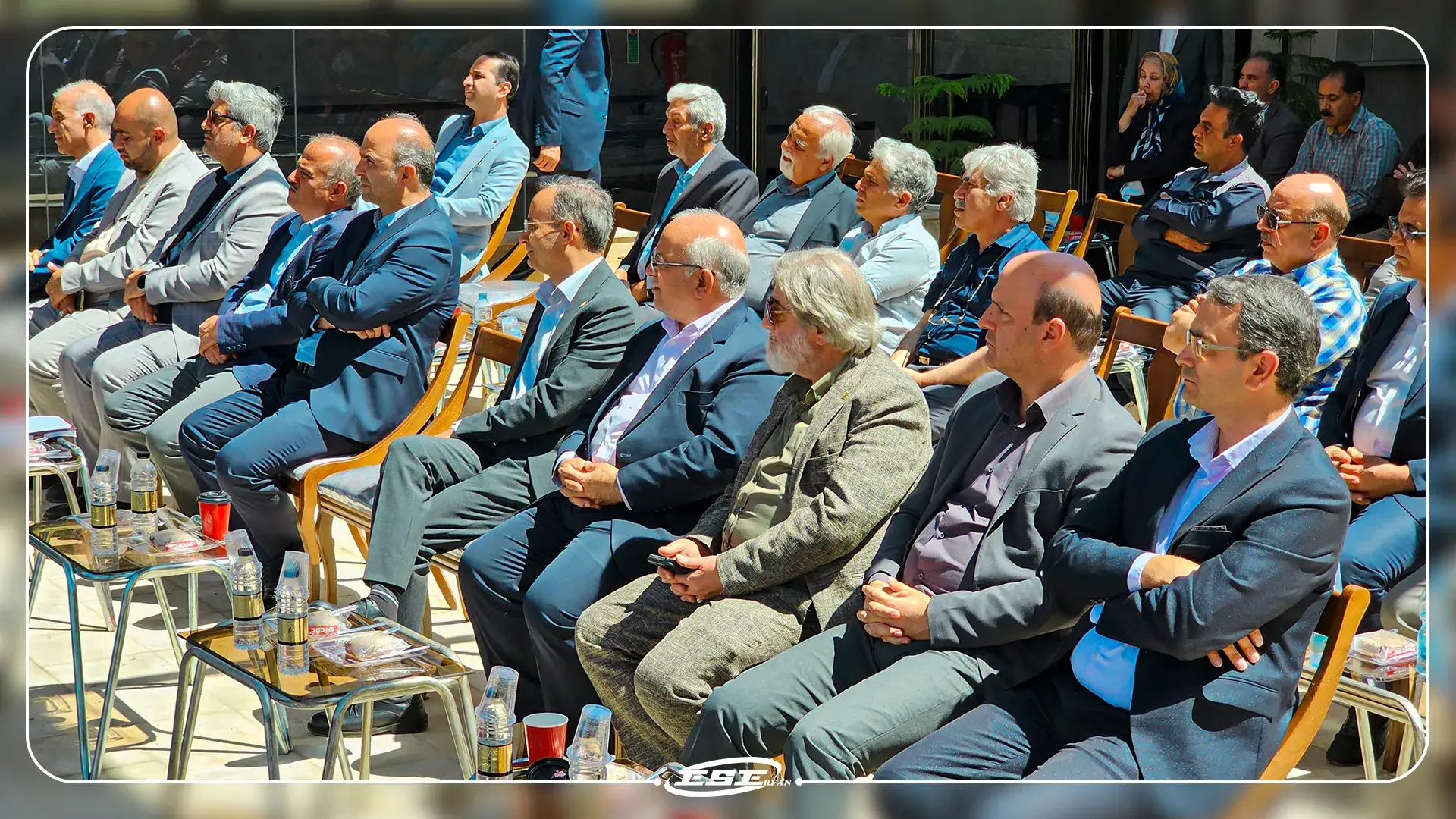 حضور مسئولان در شرکت عرفان صنعت اصفهان 